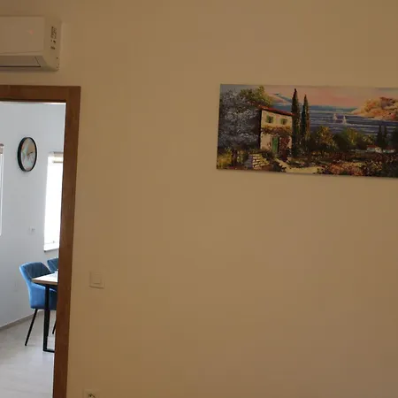 Gabriel Apartment