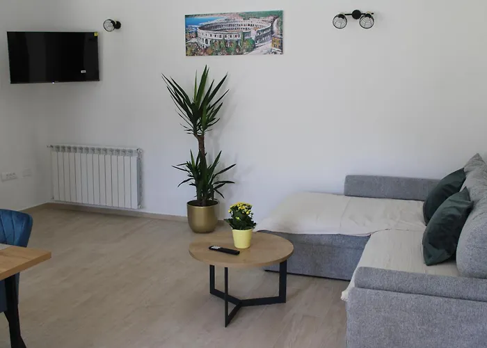 Lägenhet Gabriel Pula